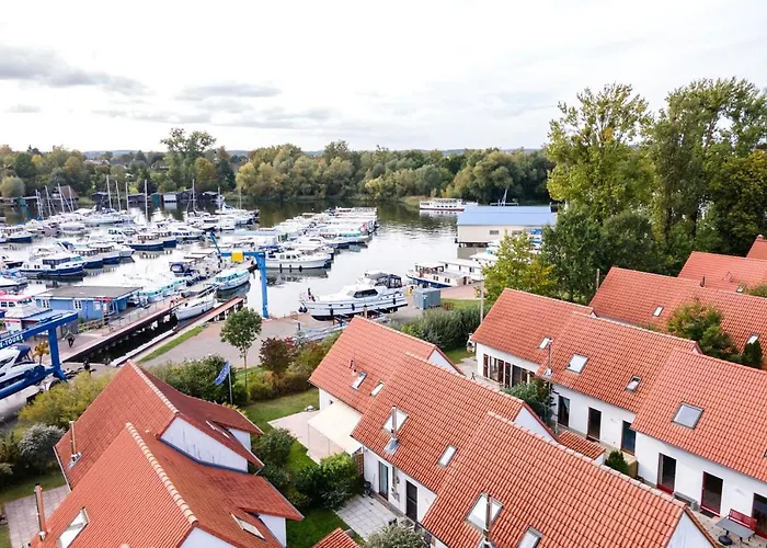 Holiday home Fischerhaus 307 Am Yachthafen Nord Rechlin